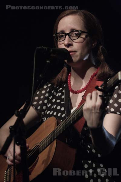 LAURA VEIRS - 2010-01-29 - PARIS - Cafe de la Danse - 